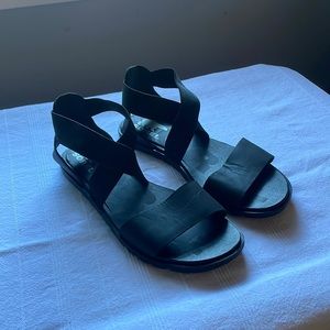 Sorel sandals - worn once!